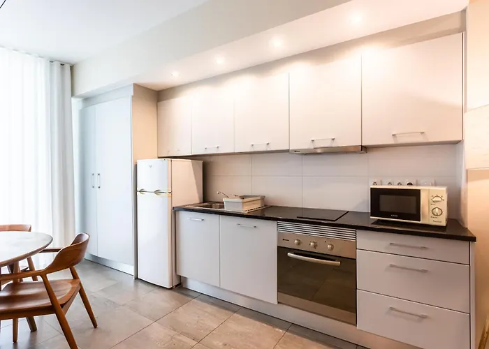 Quo Almeida Garrett * Ponta Delgada